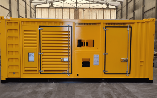 1 cliente, 140 container.