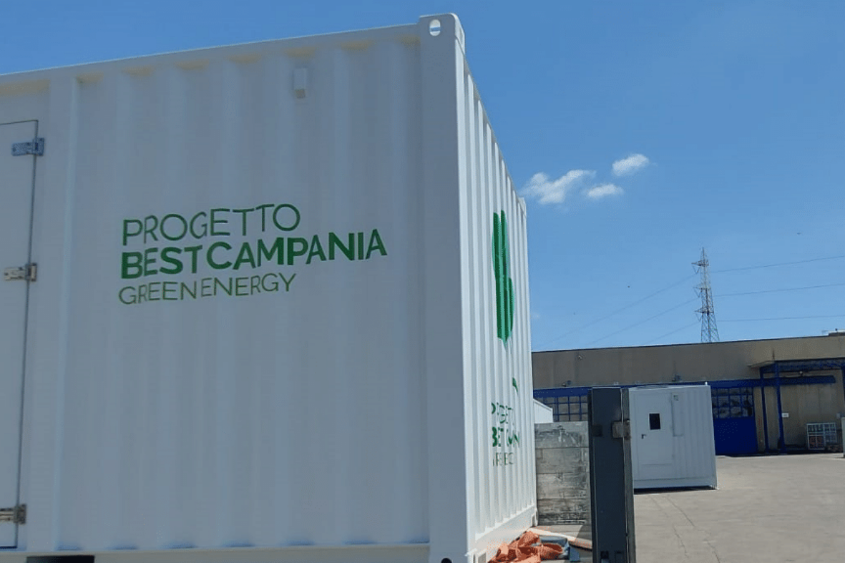 Container modulari per l’accumulo di batterie al litio